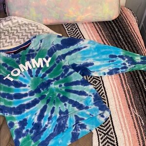 Tommy Hilfiger Blue and Green Tie-Dye Sweatshirt